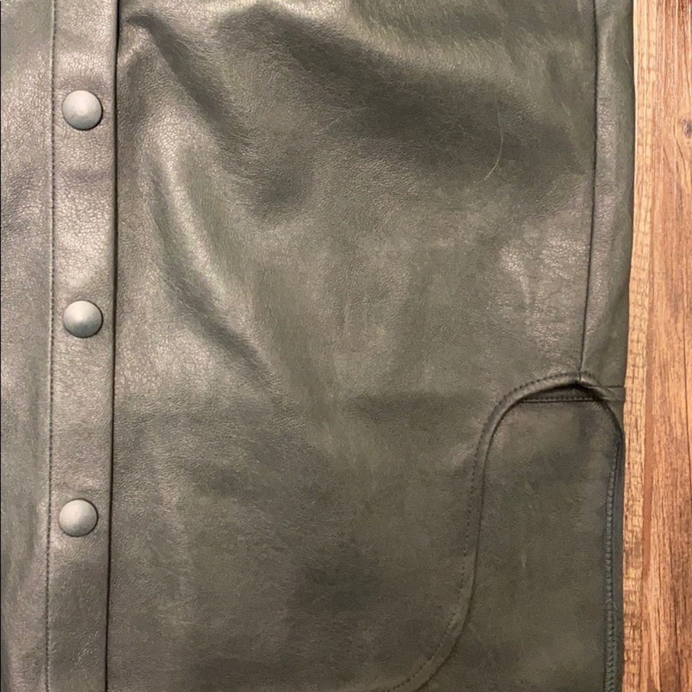 JADE LEATHER SHIRT - Picture 3 of 7
